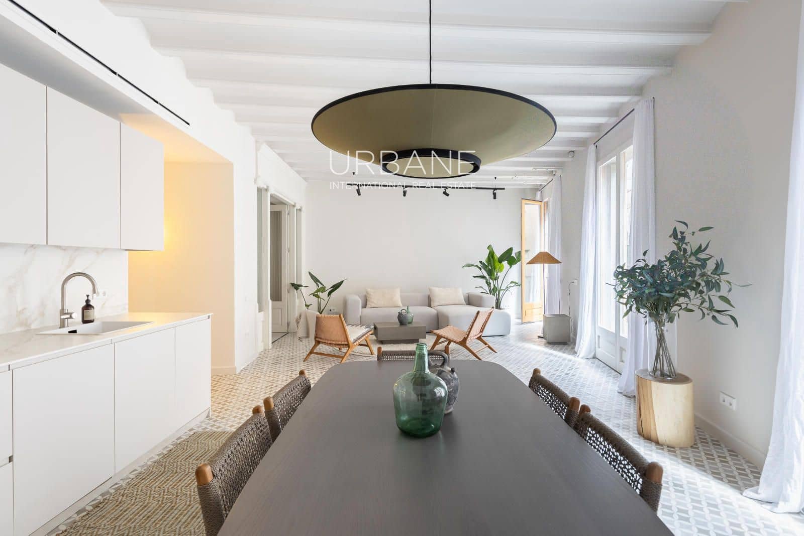 2 slaapkamer Flat te koop in Barcelona stad - € 645.000 (Ref: 8904726)