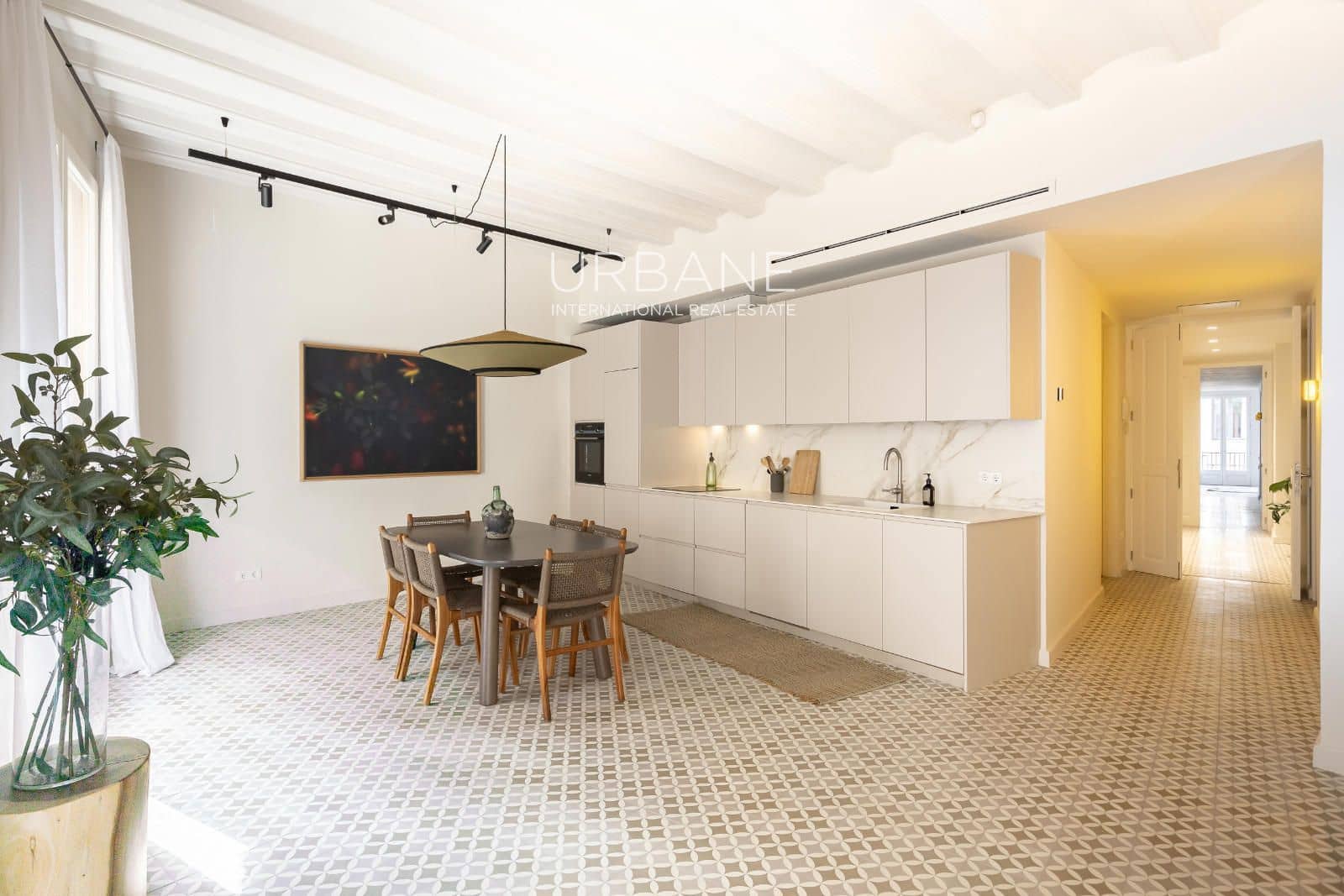 2 slaapkamer Flat te koop in Barcelona stad - € 645.000 (Ref: 8904726)