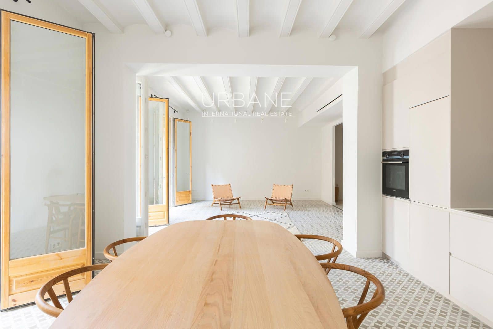 3 bedroom Flat for sale in Barcelona city - € 745,000 (Ref: 8904727)