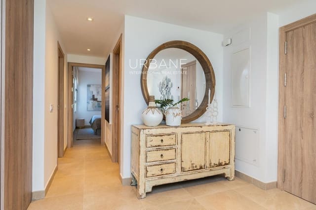 2 chambre Appartement à vendre à Estepona Golf, Estepona avec piscine garage - 390 000 € (Ref: 8906145)