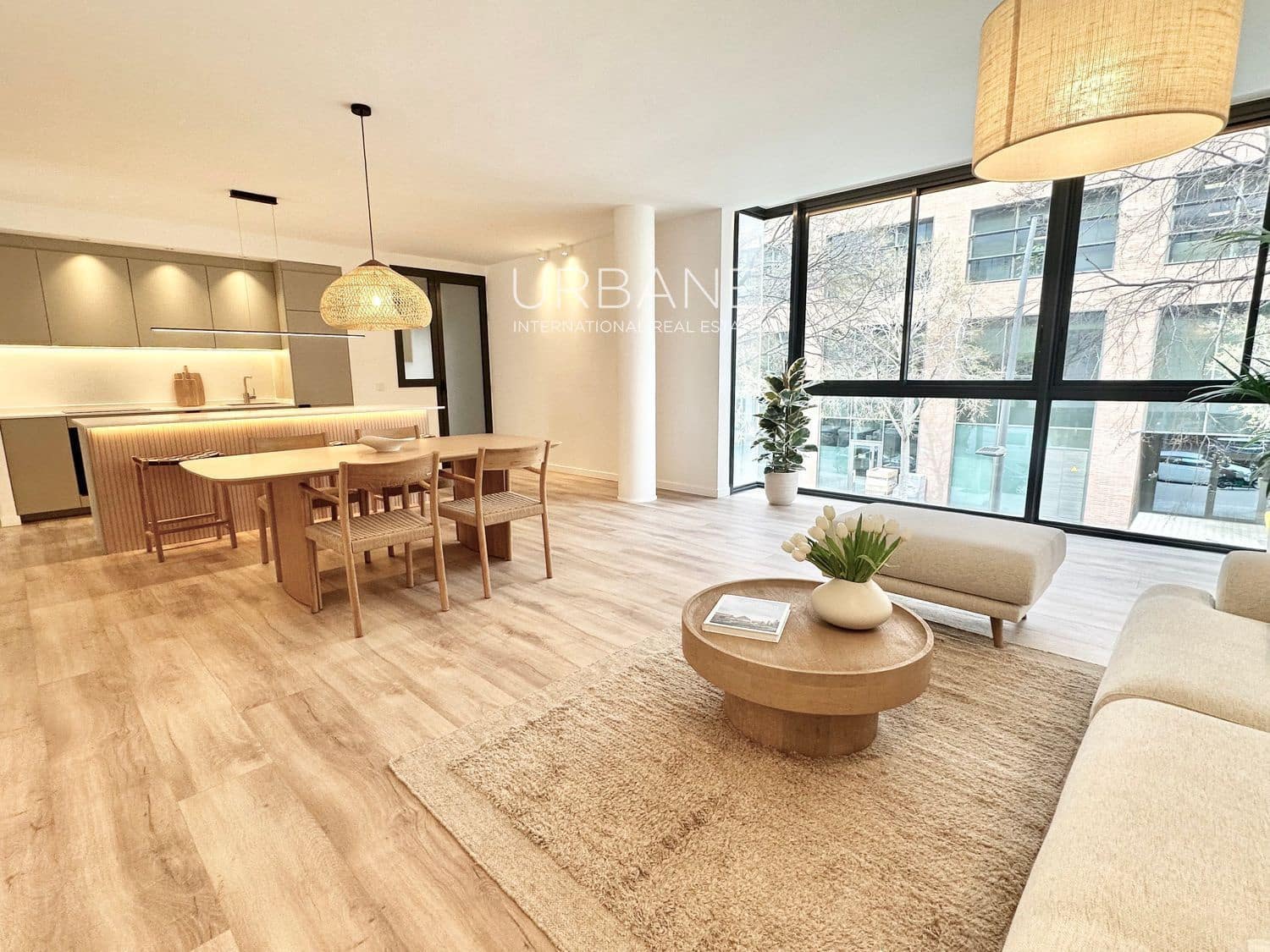 3 soveværelse Lejlighed til salg i Barcelona by med swimmingpool garage - € 970.000 (Ref: 8906833)