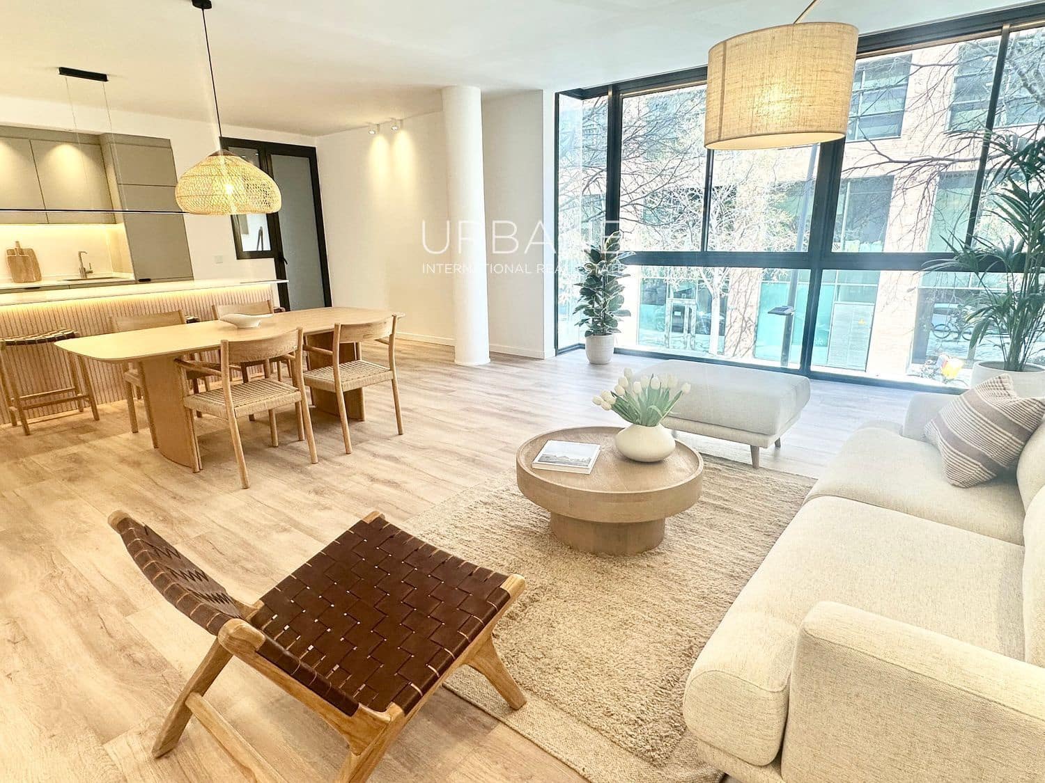 3 soveværelse Lejlighed til salg i Barcelona by med swimmingpool garage - € 970.000 (Ref: 8906833)