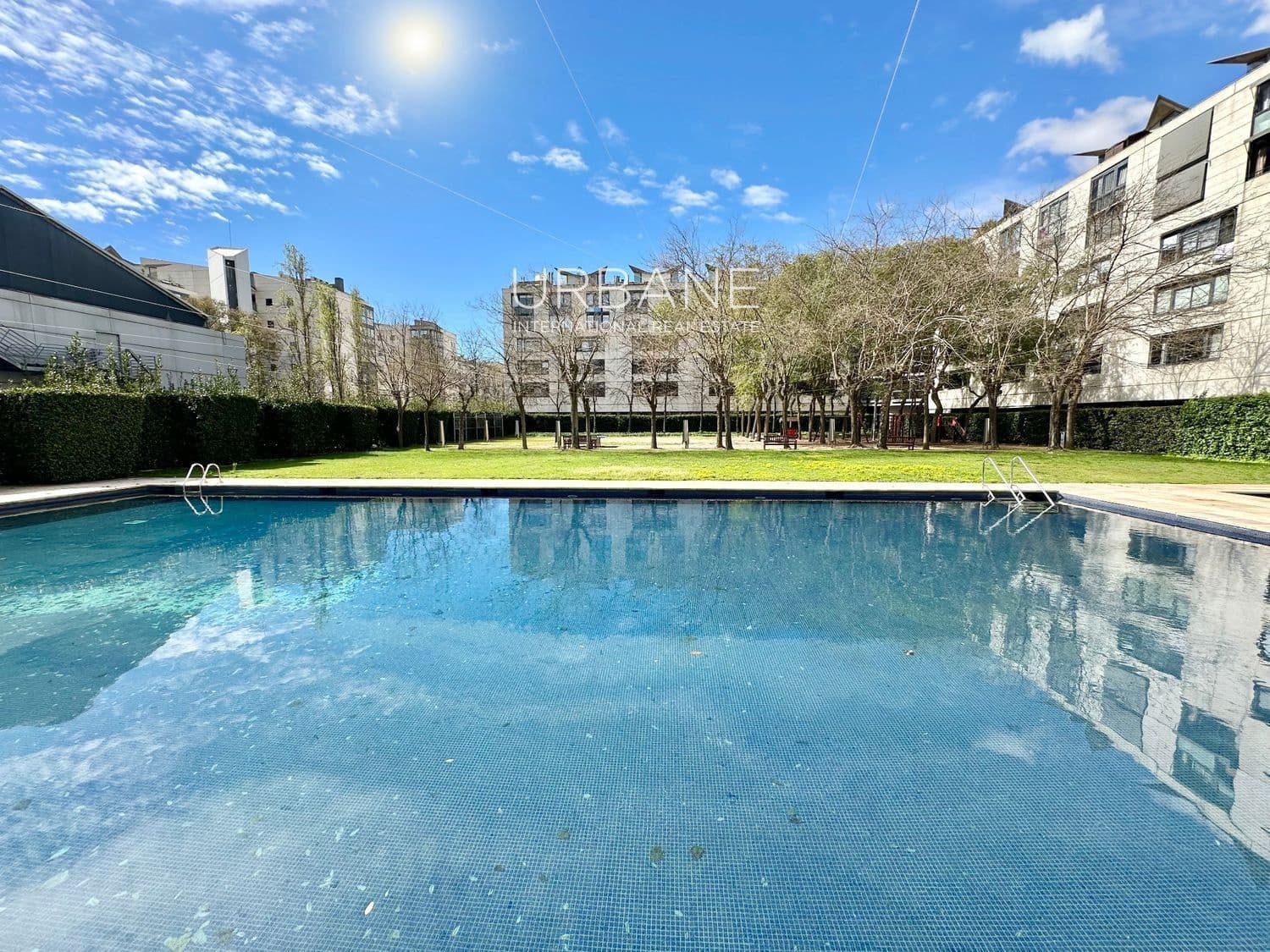 3 soveværelse Lejlighed til salg i Barcelona by med swimmingpool garage - € 970.000 (Ref: 8906833)