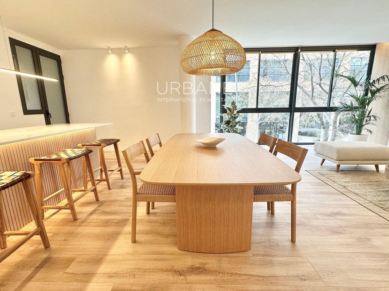 3 soveværelse Lejlighed til salg i Barcelona by med swimmingpool garage - € 970.000 (Ref: 8906833)