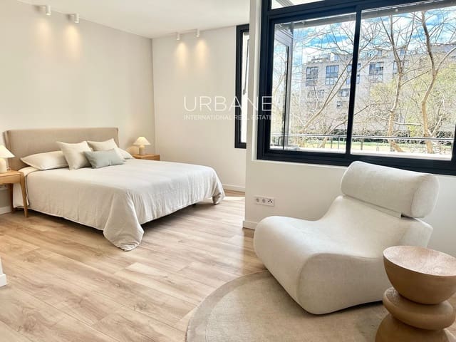 3 quarto Apartamento para venda em El Parc i La Llacuna del Poblenou, Barcelona cidade com piscina garagem - 970 000 € (Ref: 8906833)