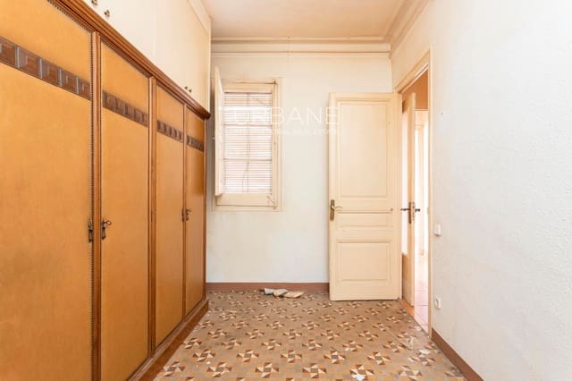 4 soverom Leilighet til salgs i La Dreta de L'Eixample, Barcelona by - € 1 125 000 (Ref: 8912134)