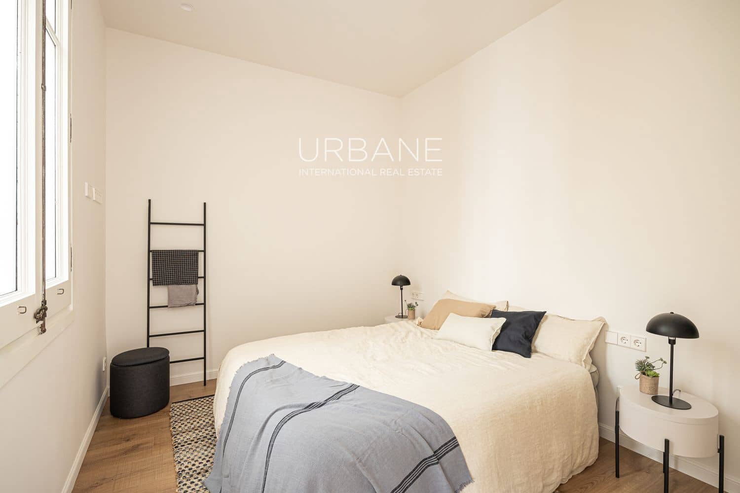 3 slaapkamer Flat te koop in Barcelona stad - € 755.000 (Ref: 8920843)