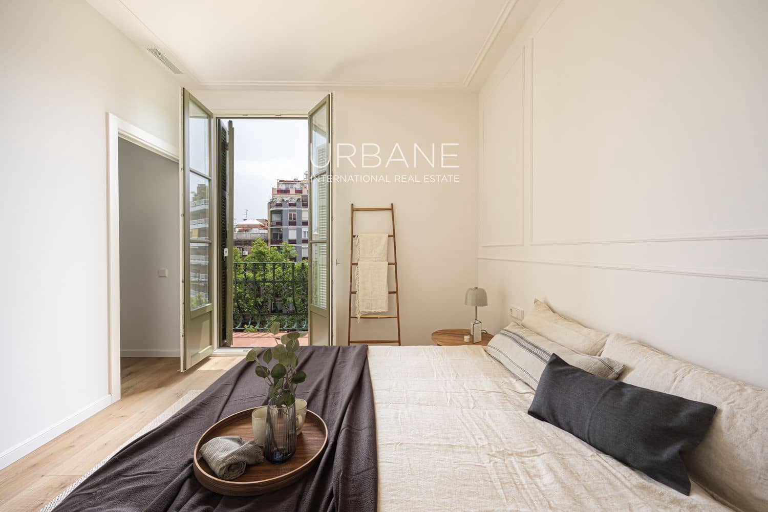 3 slaapkamer Flat te koop in Barcelona stad - € 755.000 (Ref: 8920843)