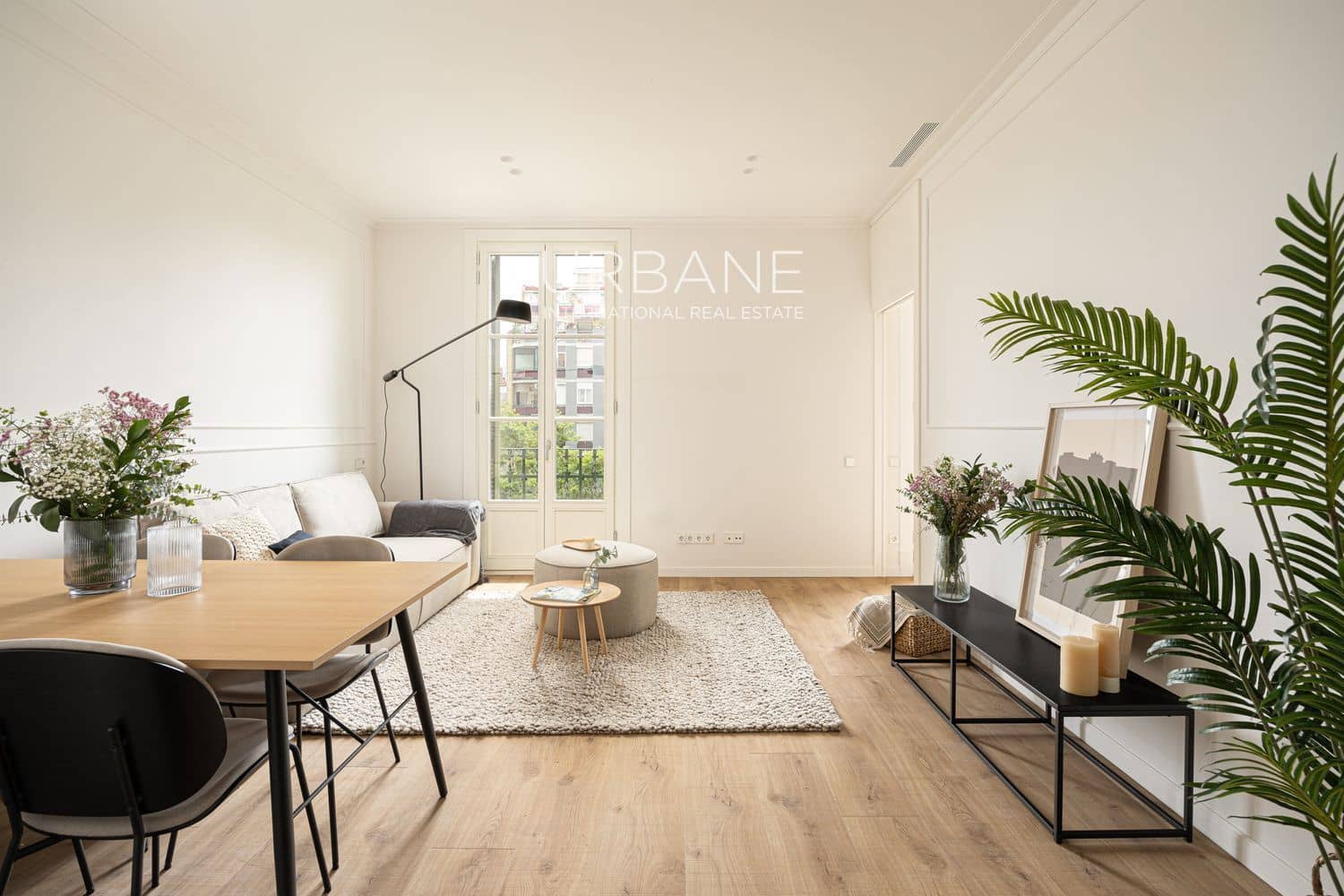 3 slaapkamer Flat te koop in Barcelona stad - € 755.000 (Ref: 8920843)