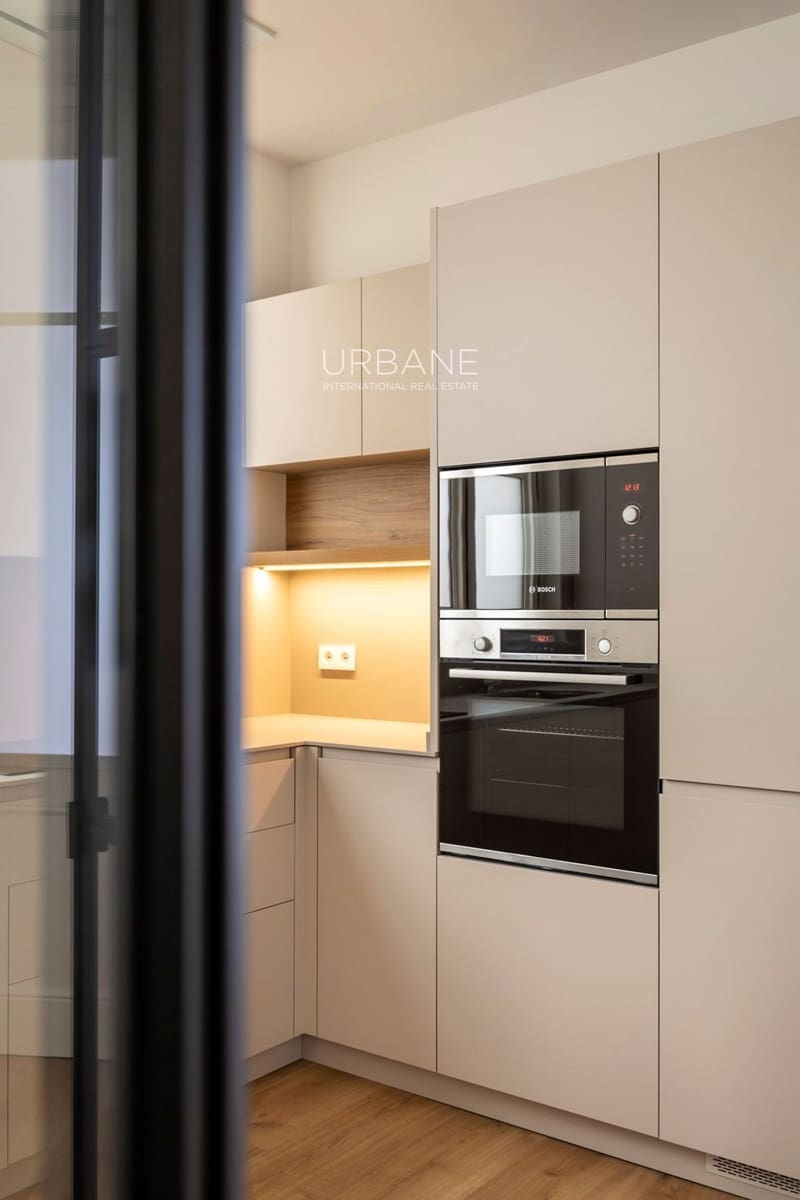 2 makuuhuone Asunto myytävänä paikassa Barcelona kaupunki - 690 000 € (Ref: 8920844)