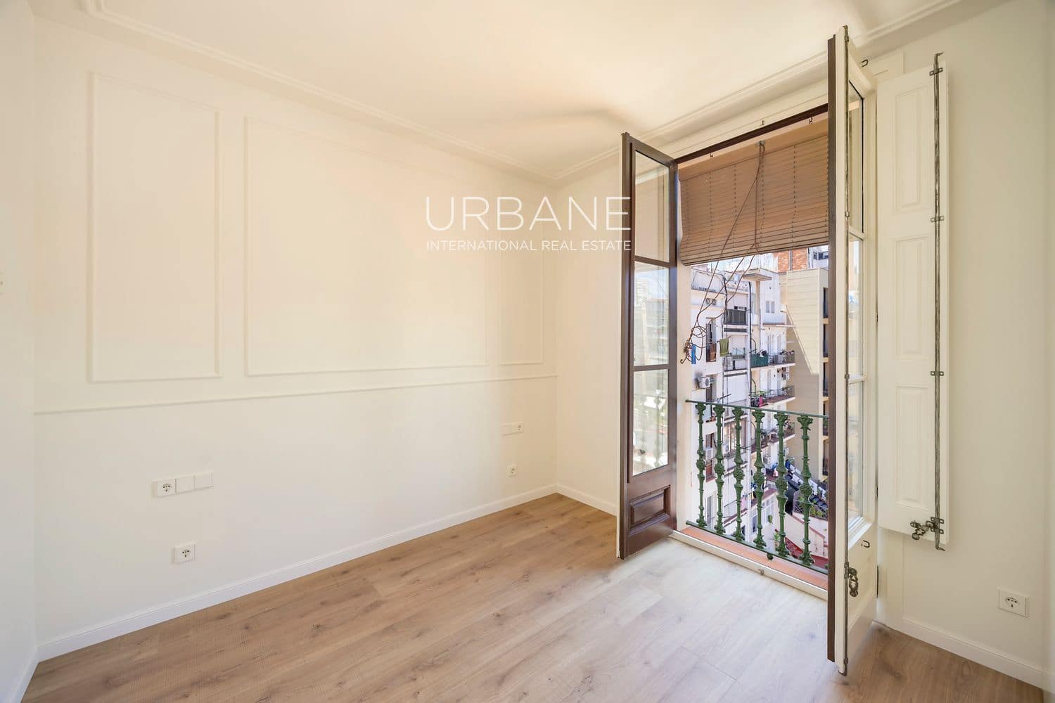 2 makuuhuone Asunto myytävänä paikassa Barcelona kaupunki - 690 000 € (Ref: 8920844)