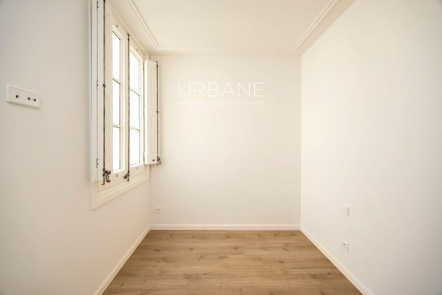 2 makuuhuone Asunto myytävänä paikassa Barcelona kaupunki - 690 000 € (Ref: 8920844)