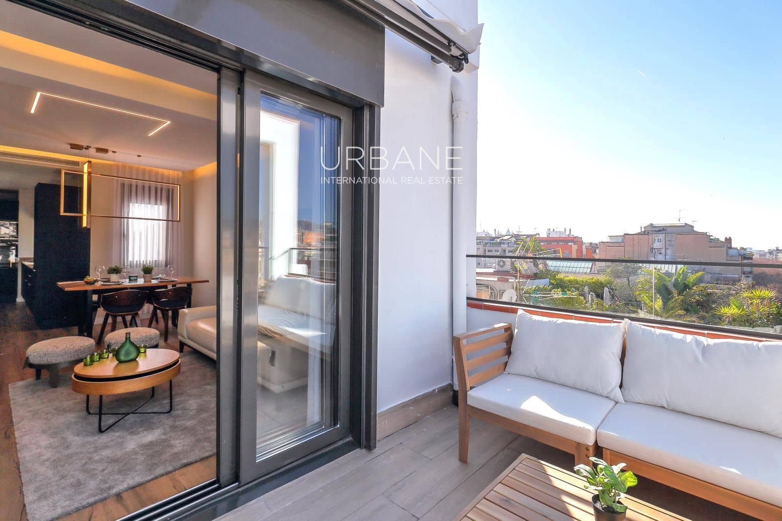 2 soveværelse Penthouse til salg i Barcelona by - € 750.000 (Ref: 8920845)