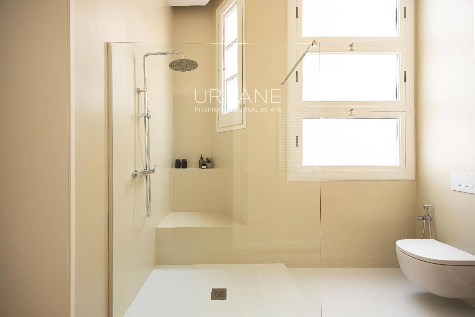 3 makuuhuone Asunto myytävänä paikassa Barcelona kaupunki - 1 600 000 € (Ref: 8920846)