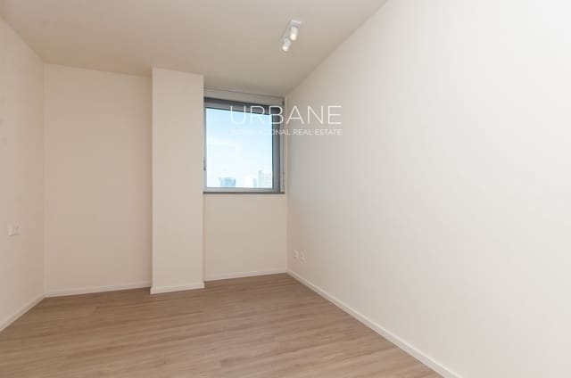 2 soveværelse Lejlighed til salg i Diagonal Mar i El Front Marítim del Poblenou, Barcelona by med swimmingpool garage - € 844.000 (Ref: 8923208)