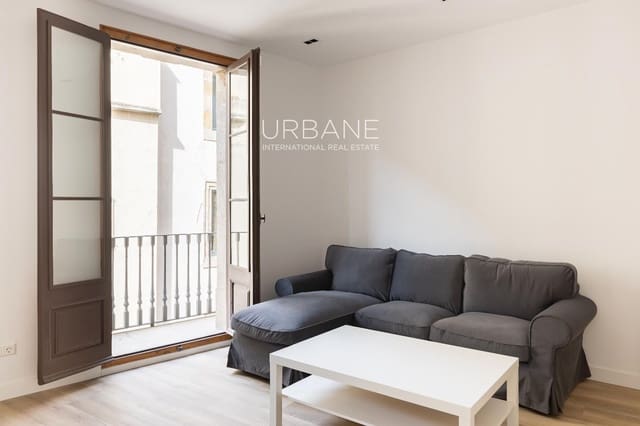 3 soveværelse Lejlighed til leje i Ciutat Vella, Barcelona by - € 2.200 (Ref: 8923296)