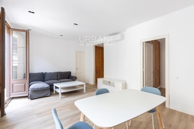 3 soveværelse Lejlighed til leje i Ciutat Vella, Barcelona by - € 2.200 (Ref: 8923296)