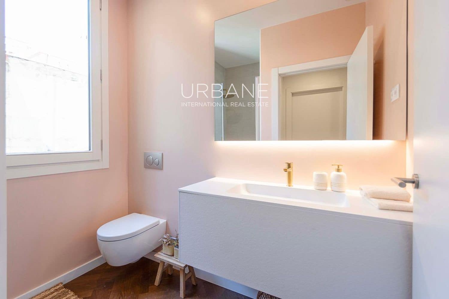 3 soverom Leilighet til salgs i Barcelona by - € 820 000 (Ref: 8924689)