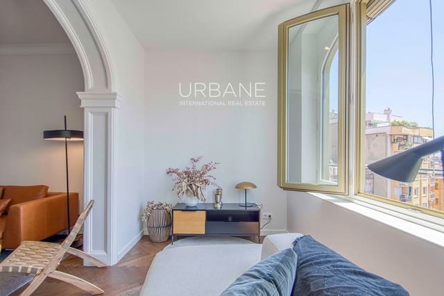 3 bedroom Flat for sale in La Dreta de L'Eixample, Barcelona city - € 820,000 (Ref: 8924689)