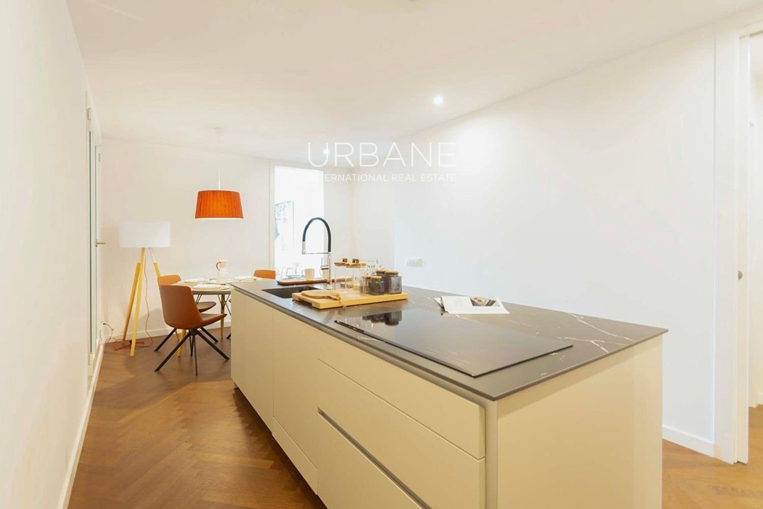 3 soverom Leilighet til salgs i Barcelona by - € 820 000 (Ref: 8924689)