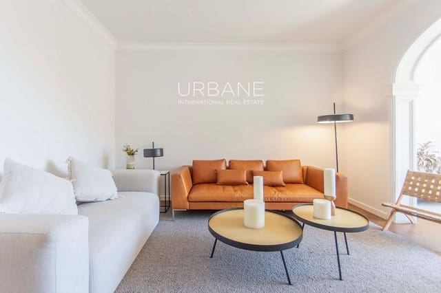 3 bedroom Flat for sale in La Dreta de L'Eixample, Barcelona city - € 820,000 (Ref: 8924689)