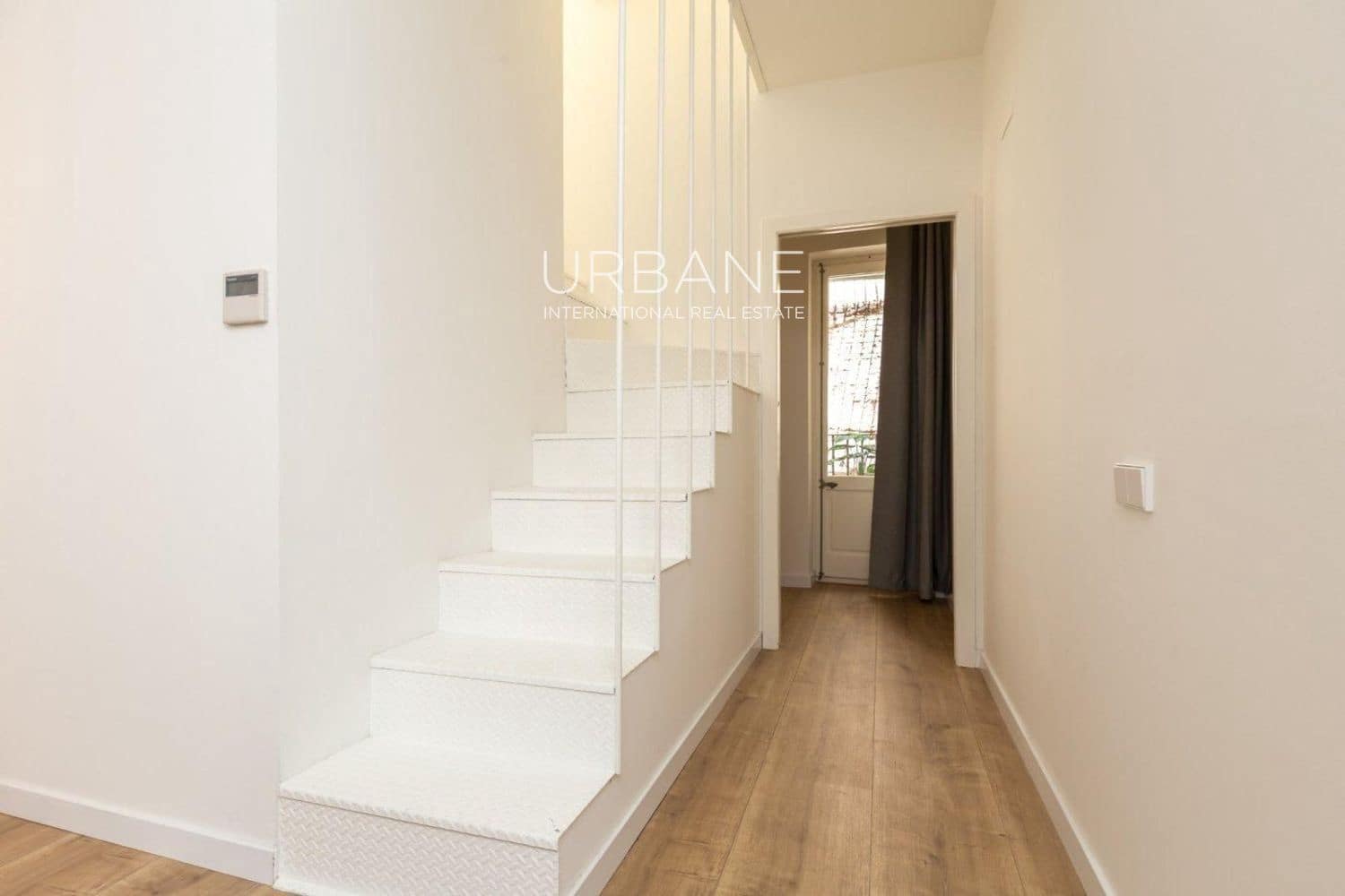 3 soveværelse Lejlighed til salg i Barcelona by - € 697.950 (Ref: 8928145)