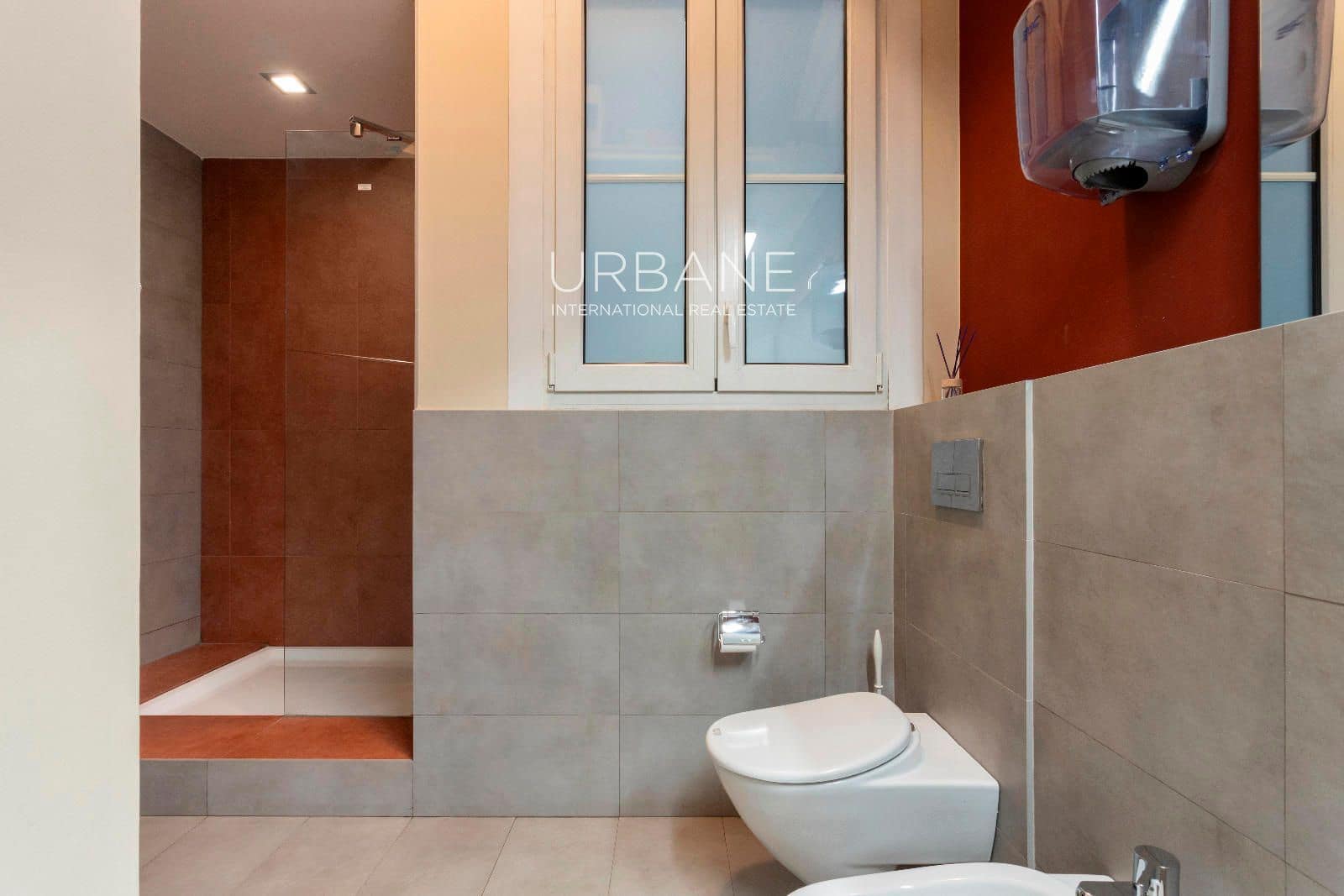 2 soverom Leilighet til salgs i Barcelona by - € 975 000 (Ref: 8973381)