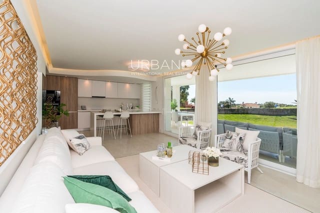 3 quarto Apartamento para venda em La Alcaidesa com piscina - 665 000 € (Ref: 9024887)
