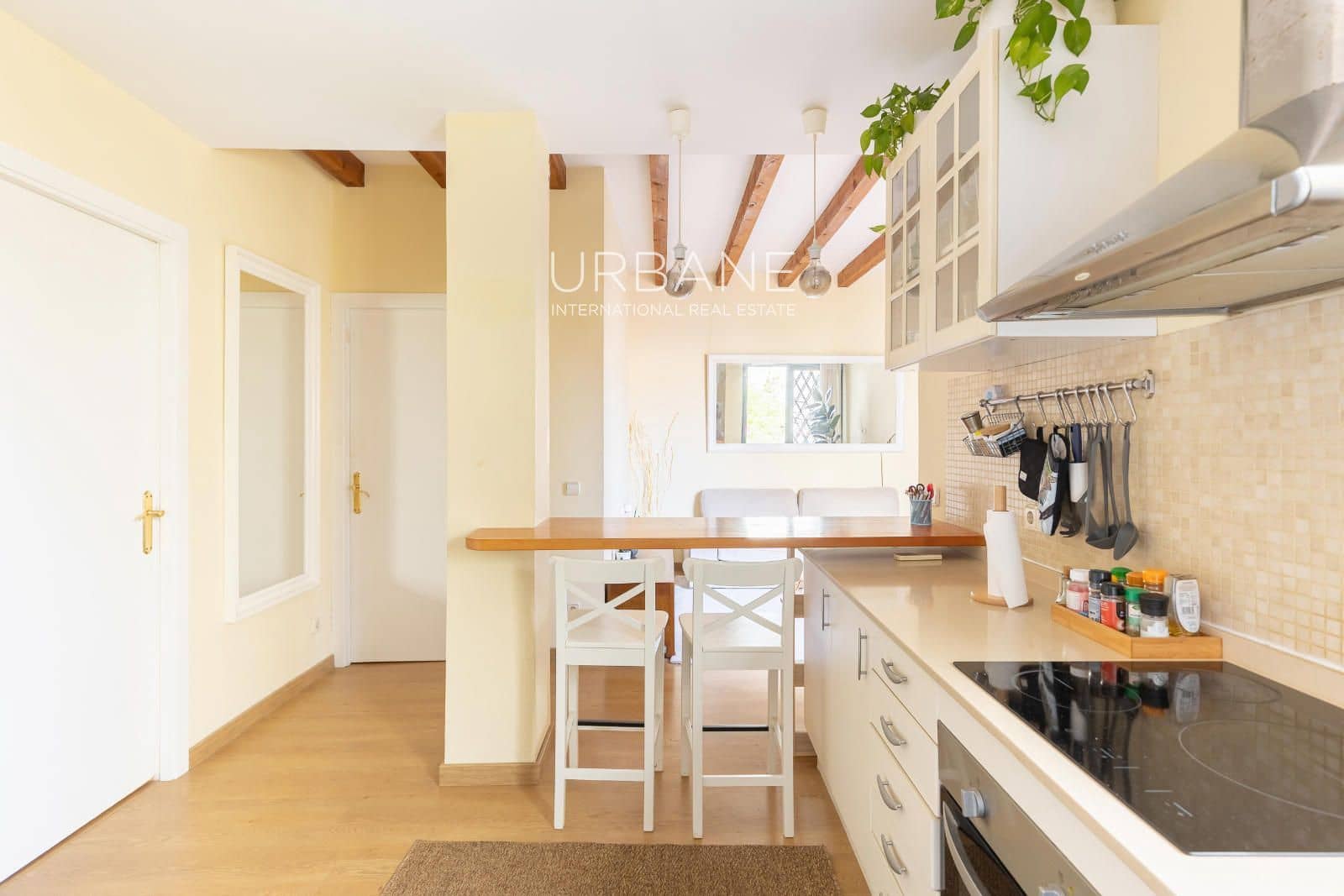 1 soveværelse Penthouse til salg i Barcelona by - € 419.000 (Ref: 9037669)