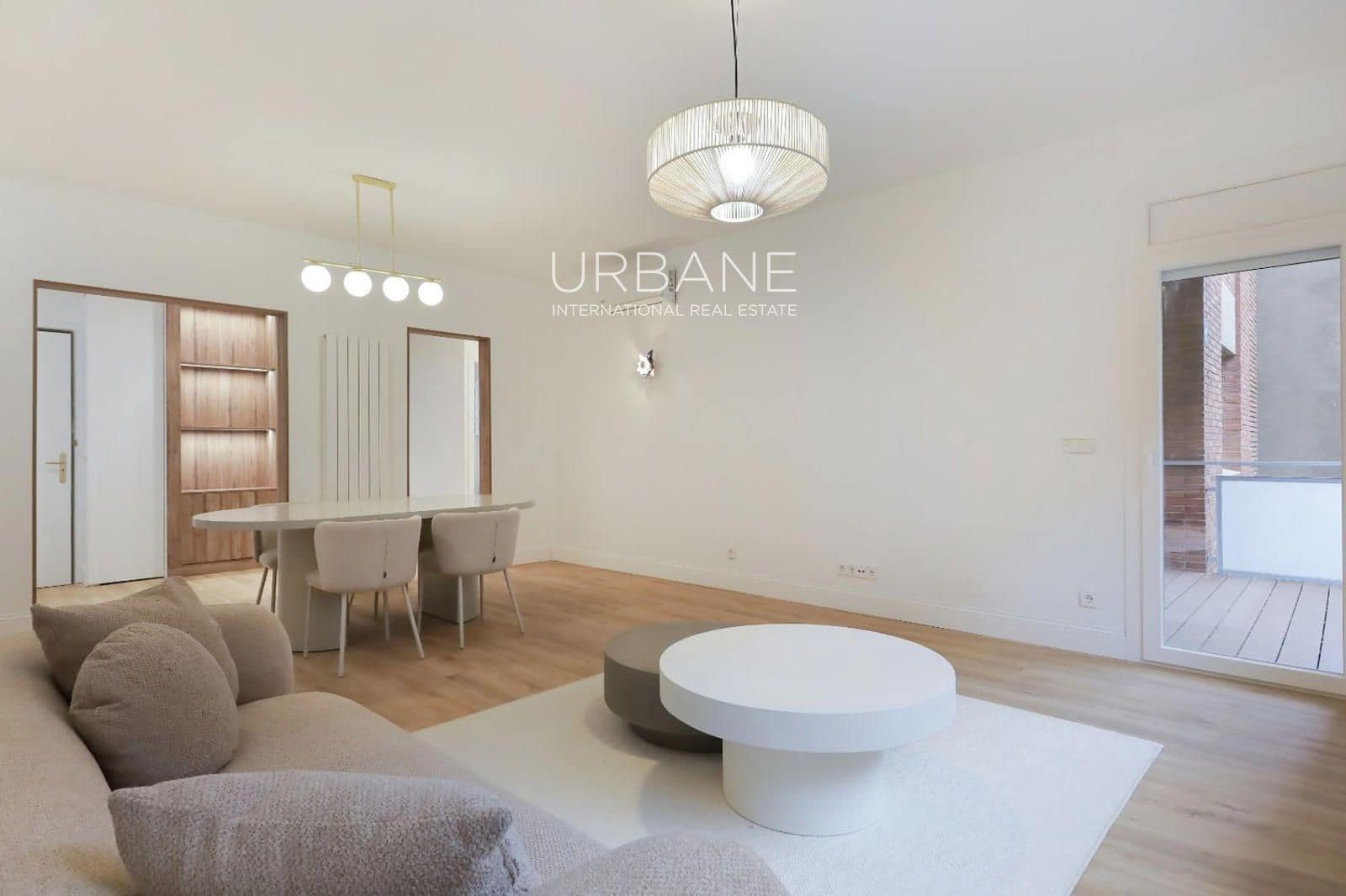 3 soverom Leilighet til salgs i Barcelona by - € 699 000 (Ref: 9058234)