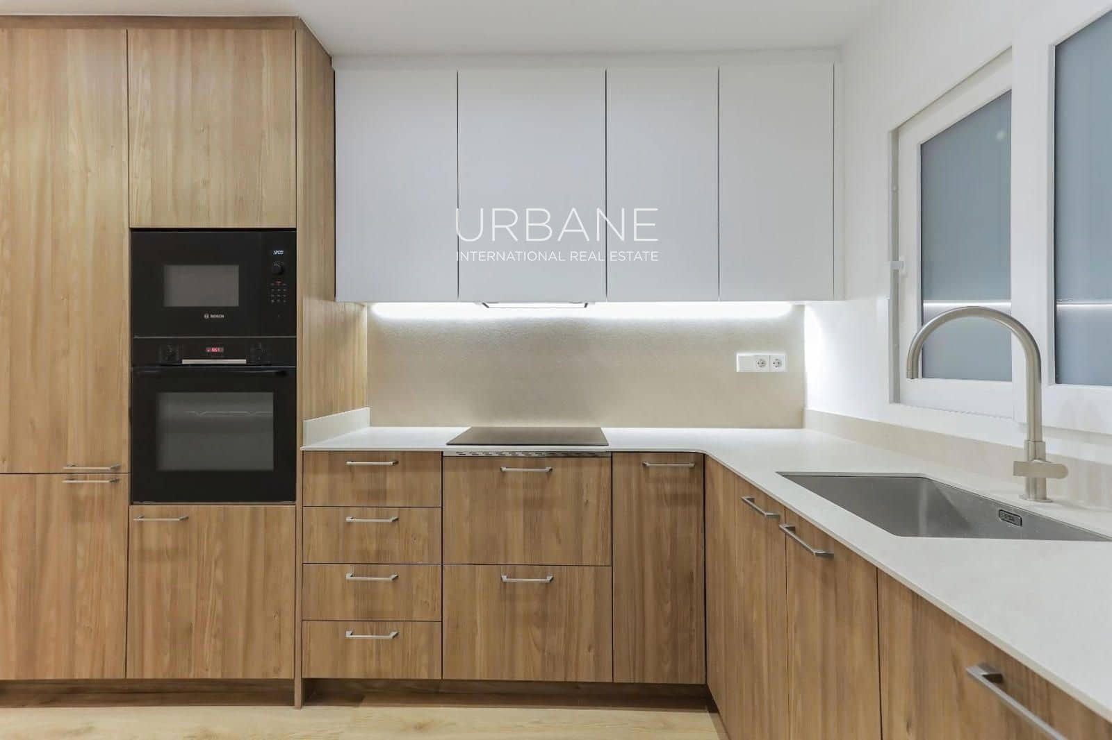 3 soverom Leilighet til salgs i Barcelona by - € 699 000 (Ref: 9058234)