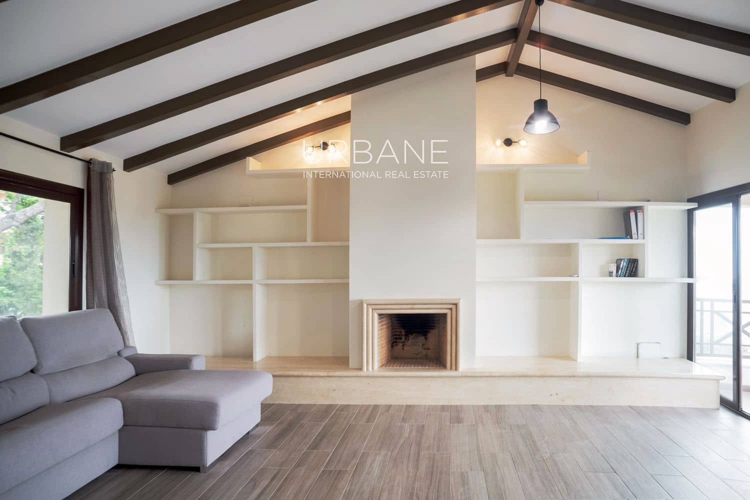 9 bedroom Villa for sale in Barcelona city with pool garage - € 2,500,000 (Ref: 9060657)