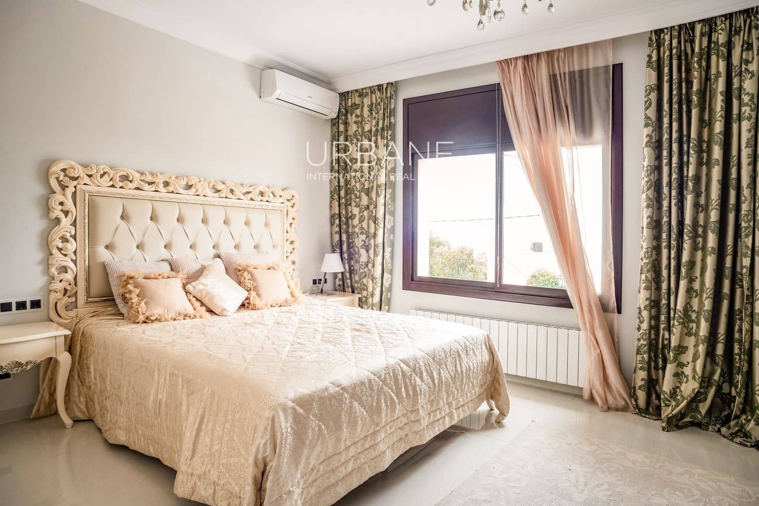 9 bedroom Villa for sale in Barcelona city with pool garage - € 2,500,000 (Ref: 9060657)