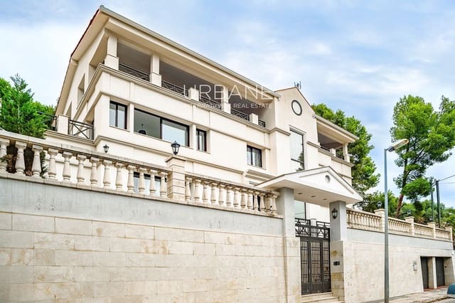 9 chambre Villa/Maison à vendre à Barcelone ville avec piscine garage - 2 500 000 € (Ref: 9060657)