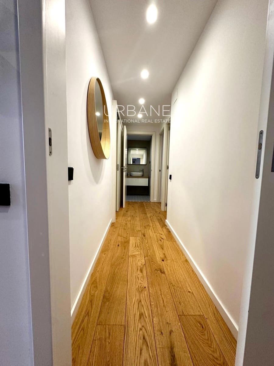 2 soveværelse Lejlighed til leje i Barcelona by - € 1.800 (Ref: 9061251)