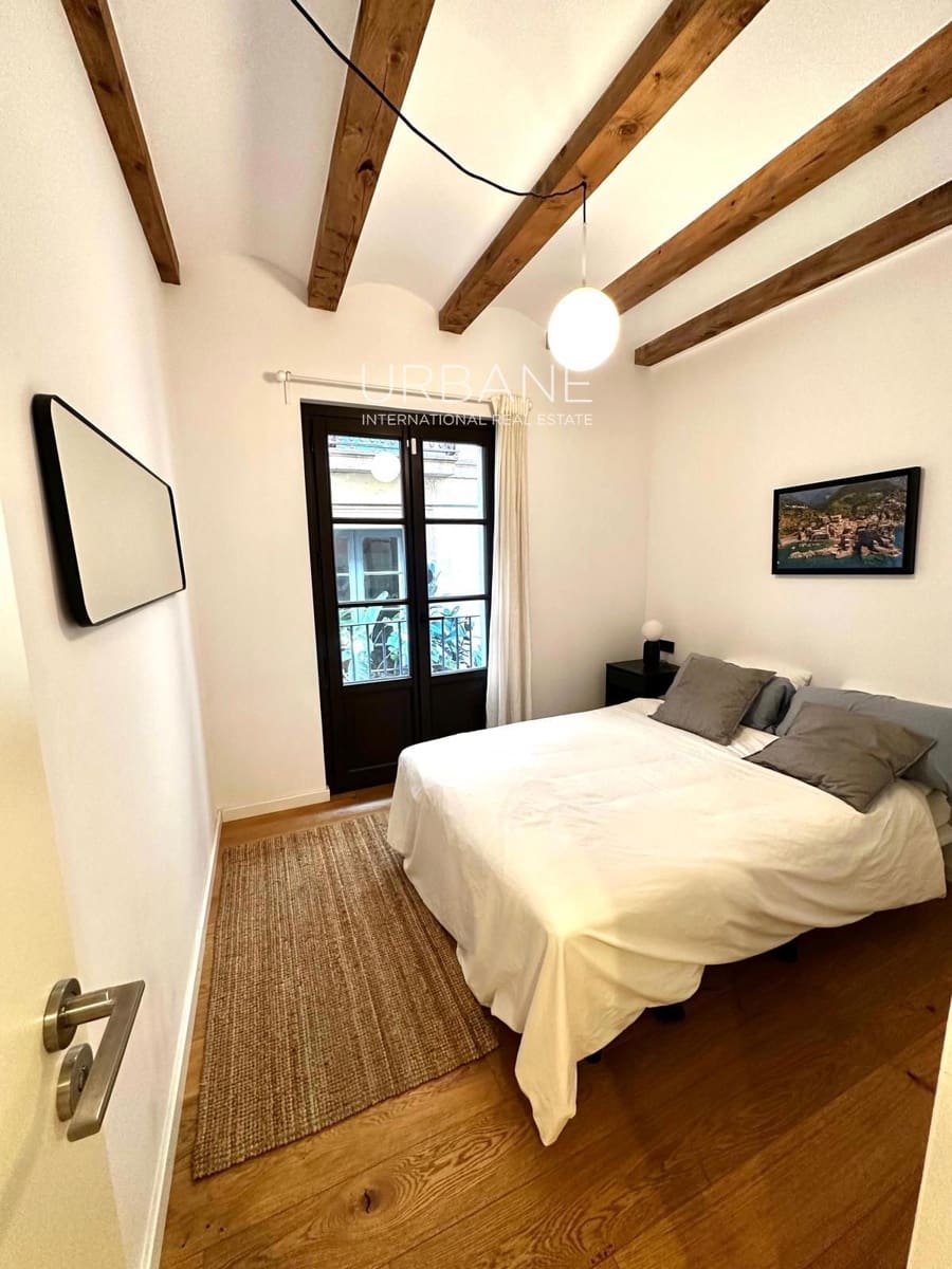 2 soveværelse Lejlighed til leje i Barcelona by - € 1.800 (Ref: 9061251)