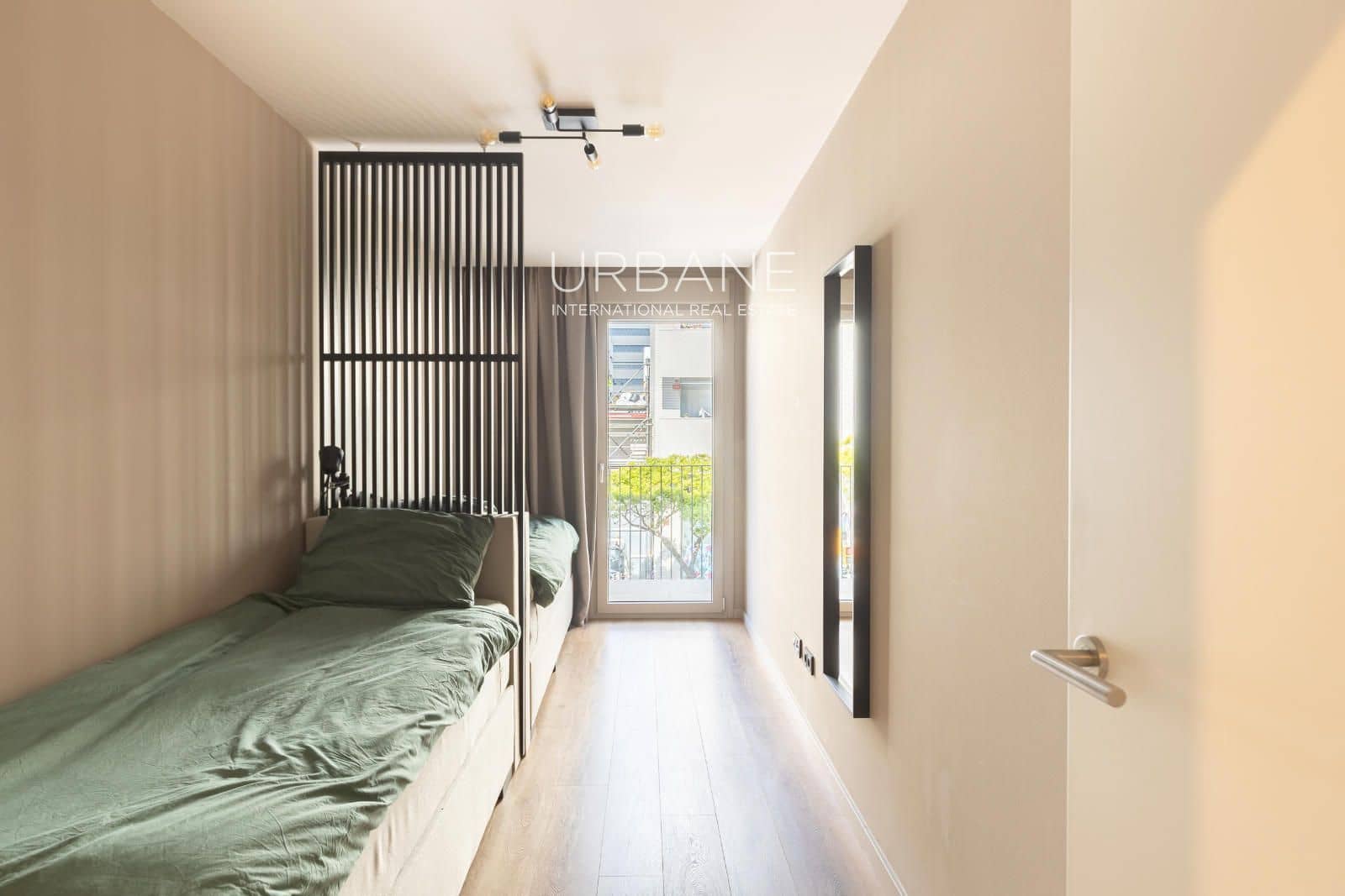 3 bedroom Flat for rent in Barcelona city - € 3,100 (Ref: 9061831)