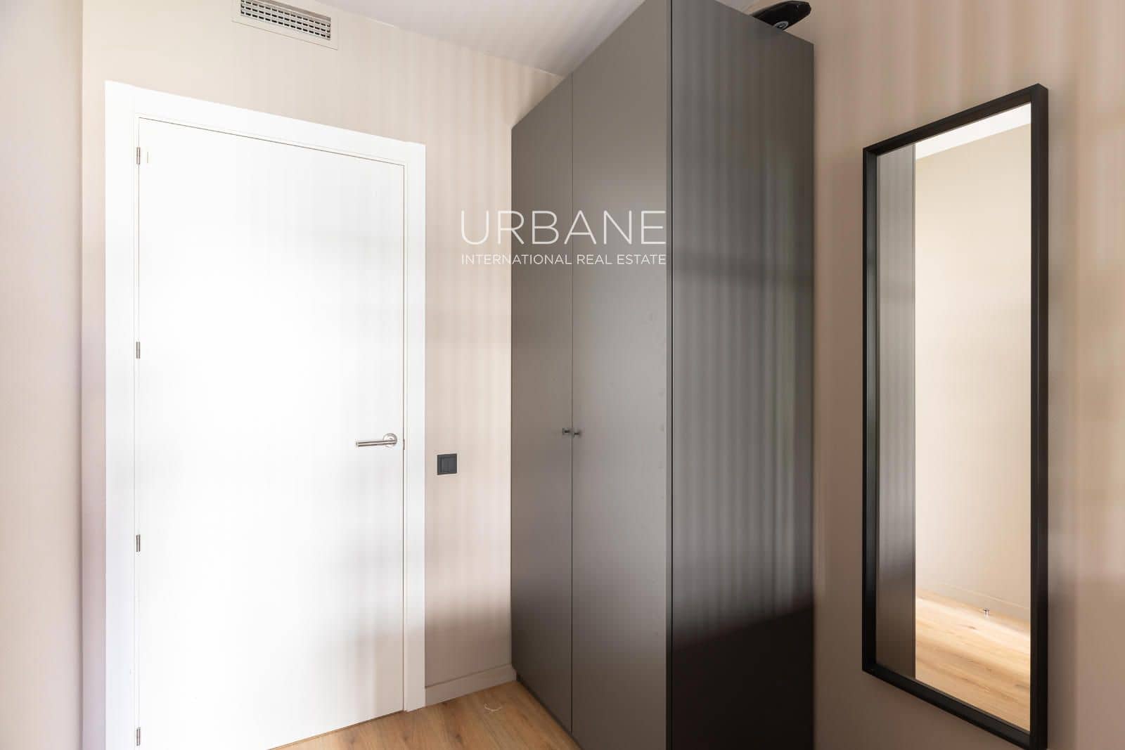 3 bedroom Flat for rent in Barcelona city - € 3,100 (Ref: 9061831)