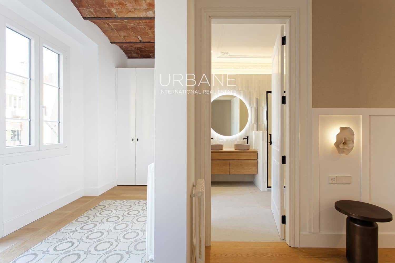 3 soveværelse Lejlighed til salg i Barcelona by - € 1.050.000 (Ref: 9066998)