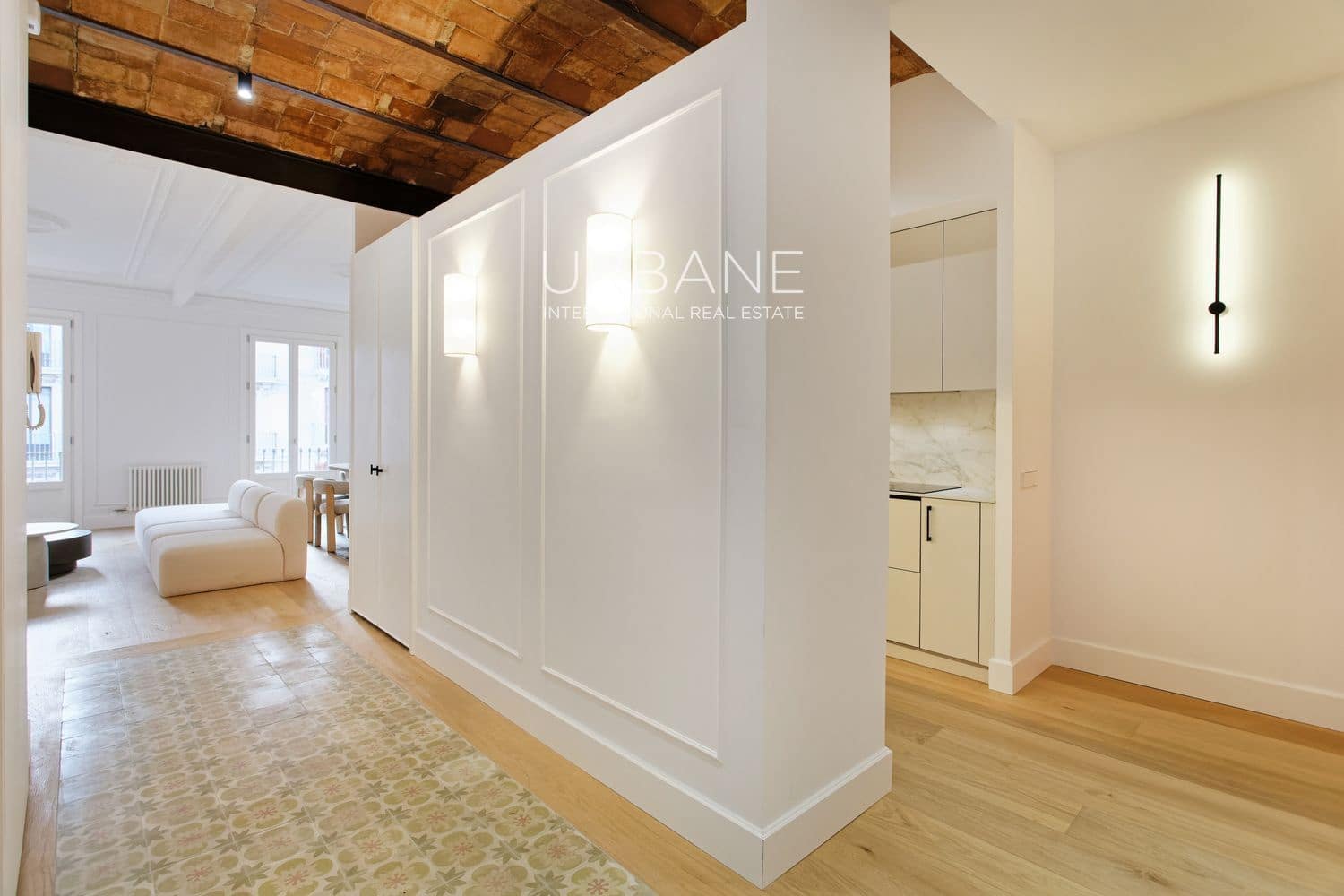 3 soveværelse Lejlighed til salg i Barcelona by - € 1.050.000 (Ref: 9066998)