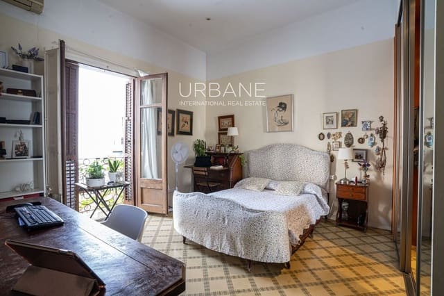 6 slaapkamer Flat te koop in L'Antiga Esquerra de L'Eixample, Barcelona stad - € 970.000 (Ref: 9076804)