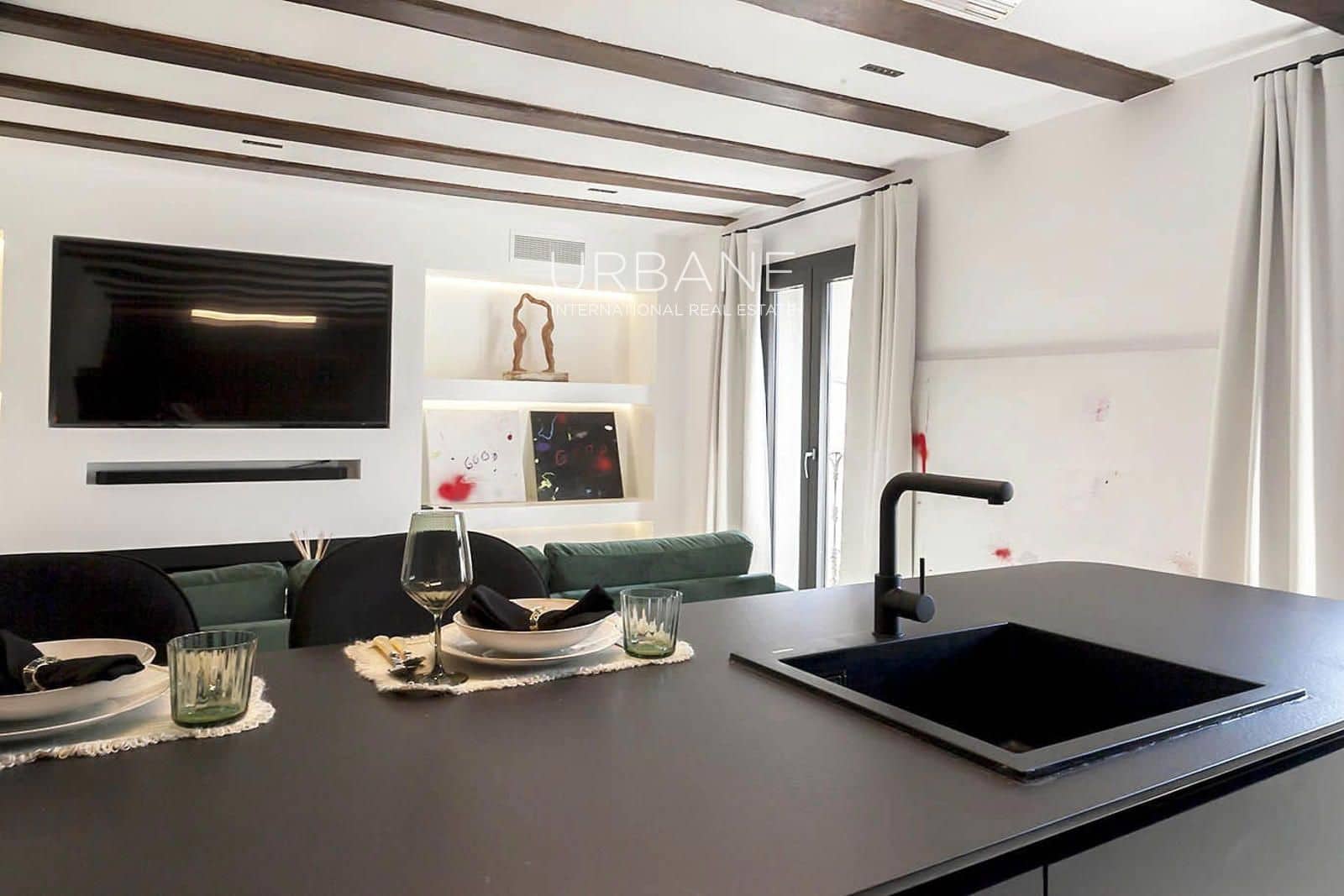 2 soveværelse Lejlighed til salg i Barcelona by - € 519.000 (Ref: 9076805)