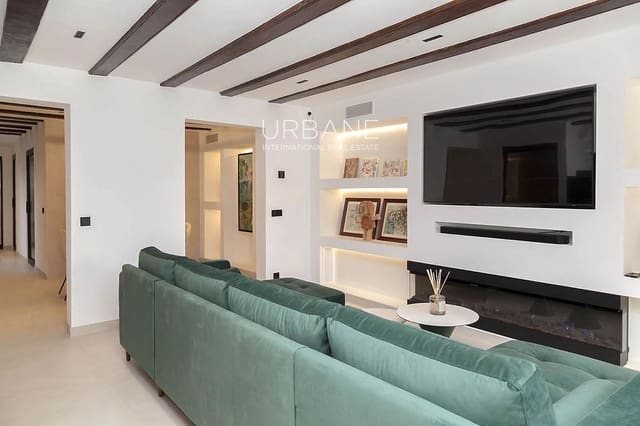 2 soveværelse Lejlighed til salg i El Barri Gòtic, Barcelona by - € 519.000 (Ref: 9076805)