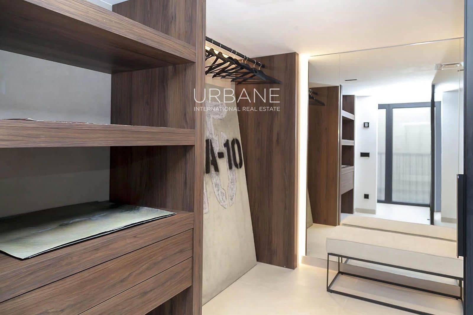 2 soveværelse Lejlighed til salg i Barcelona by - € 519.000 (Ref: 9076805)