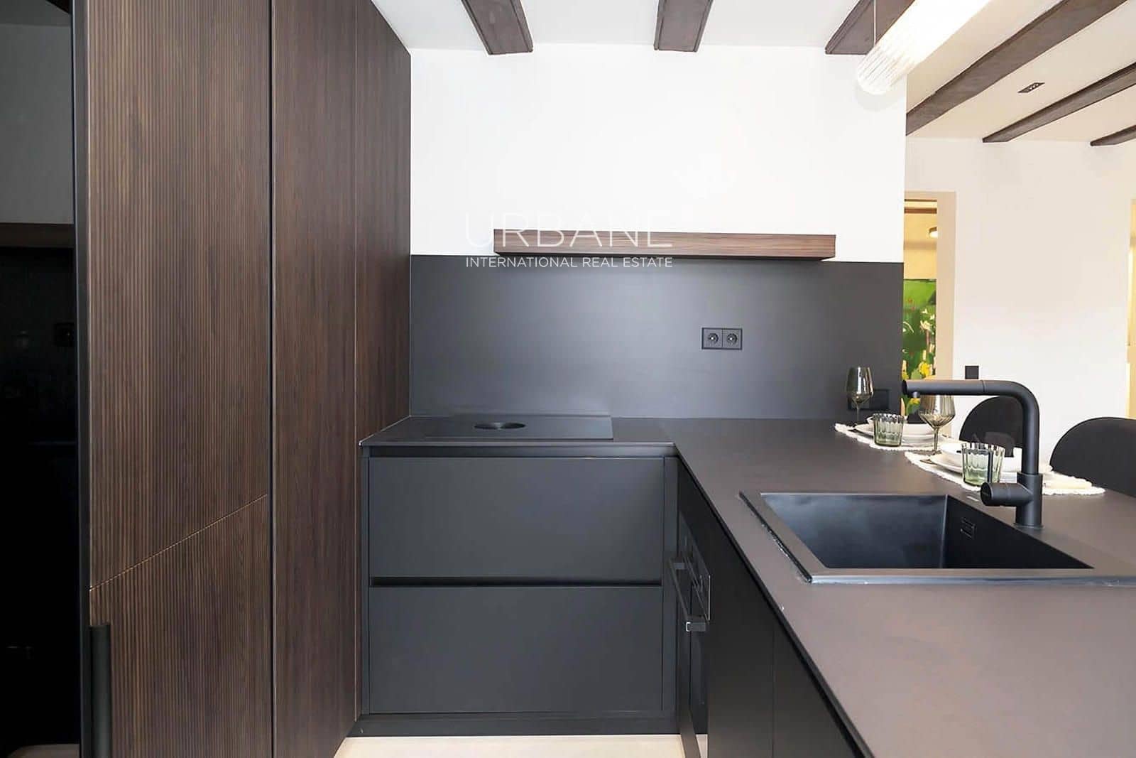 2 soveværelse Lejlighed til salg i Barcelona by - € 519.000 (Ref: 9076805)