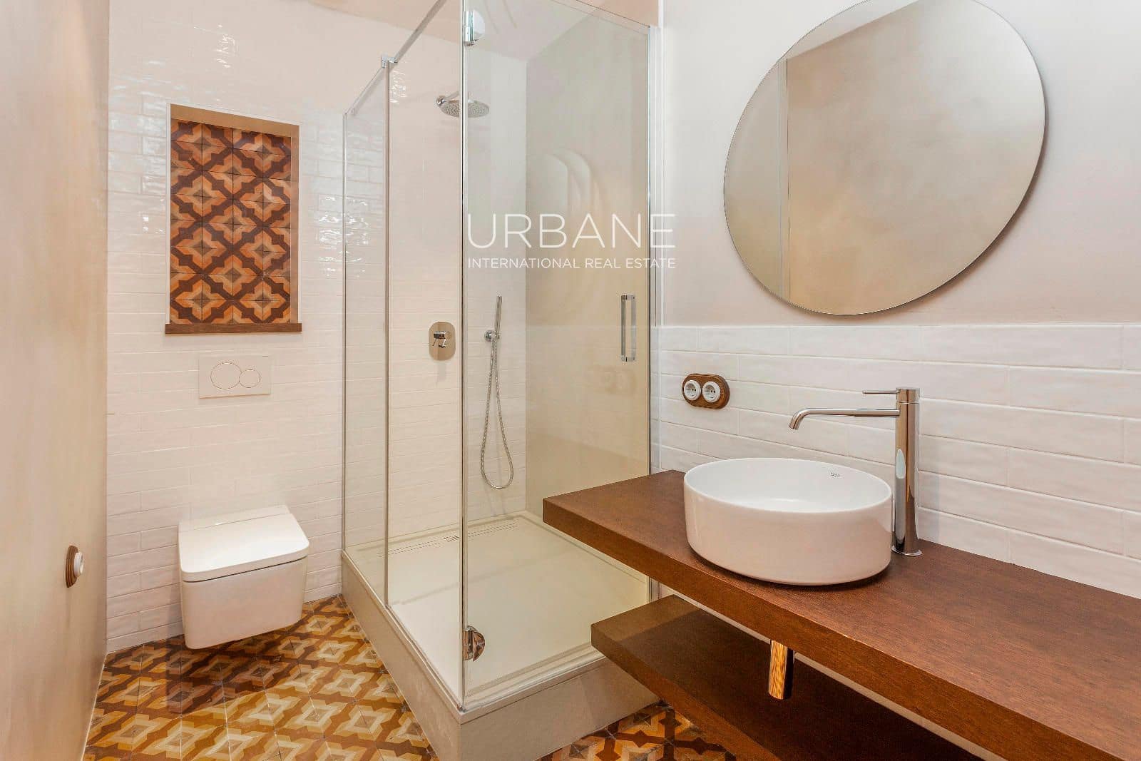 2 soveværelse Lejlighed til salg i Barcelona by - € 875.000 (Ref: 9100181)