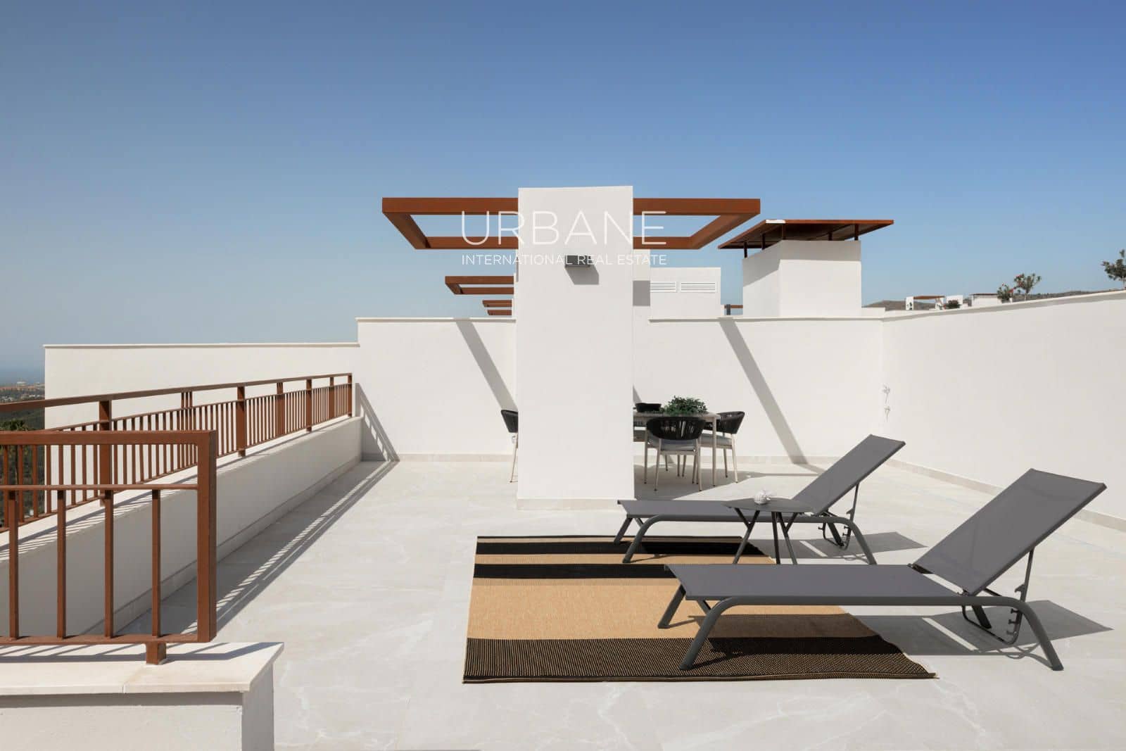 3 soveværelse Lejlighed til salg i Istan med swimmingpool garage - € 580.000 (Ref: 9107925)