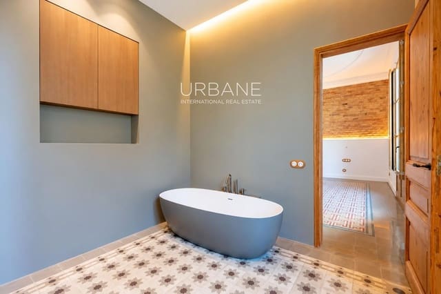 3 slaapkamer Flat te koop in L'Antiga Esquerra de L'Eixample, Barcelona stad - € 1.850.000 (Ref: 9113619)