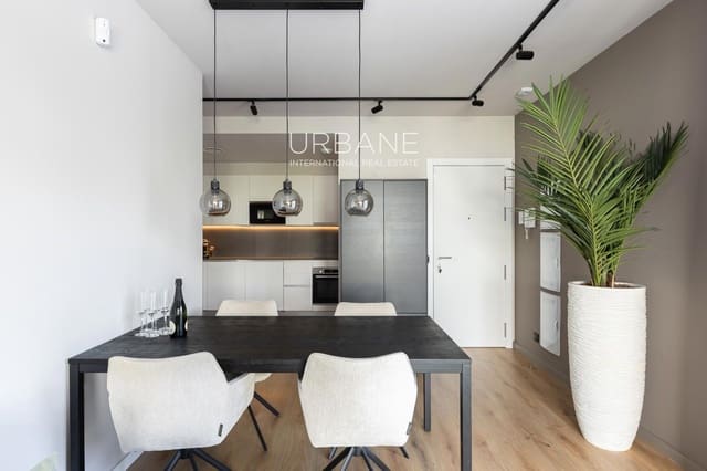 3 soveværelse Lejlighed til leje i Diagonal Mar i El Front Marítim del Poblenou, Barcelona by - € 2.850 (Ref: 9128880)