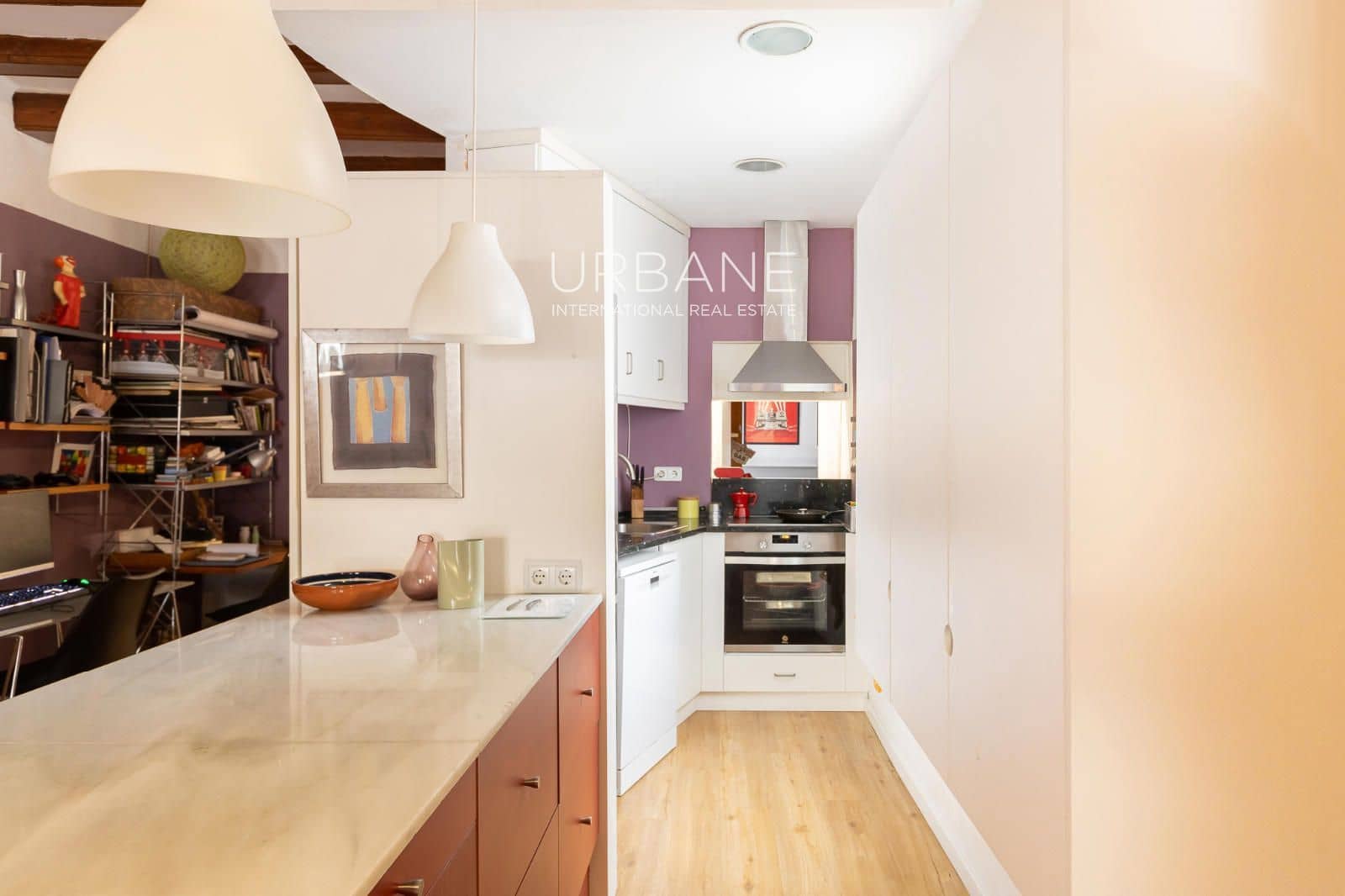 3 slaapkamer Flat te koop in Barcelona stad - € 435.000 (Ref: 9147993)